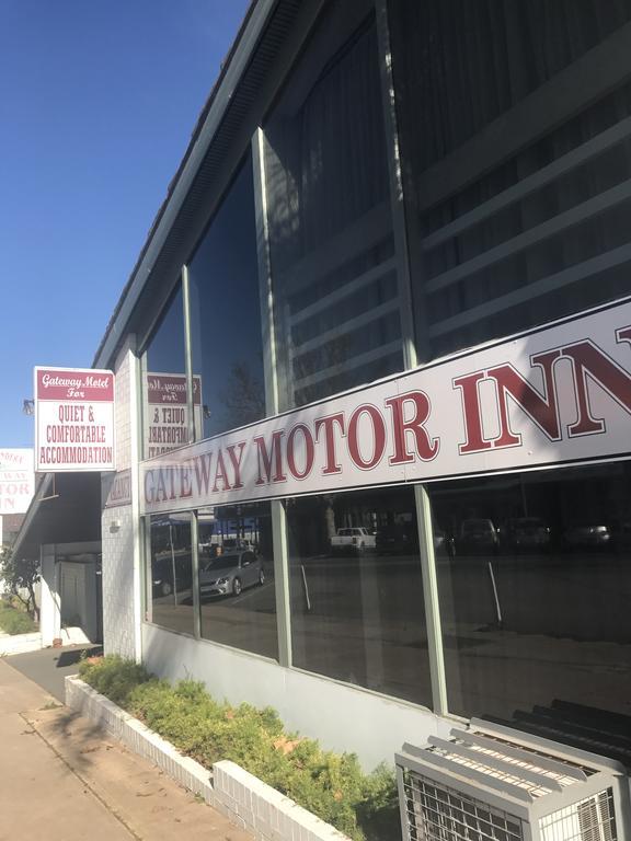 Gateway Motor Inn Narrandera Buitenkant foto